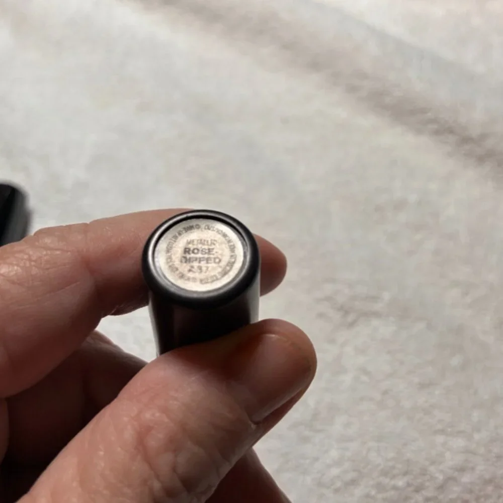 Mac -Metallic Rose Dipped A37-Rare